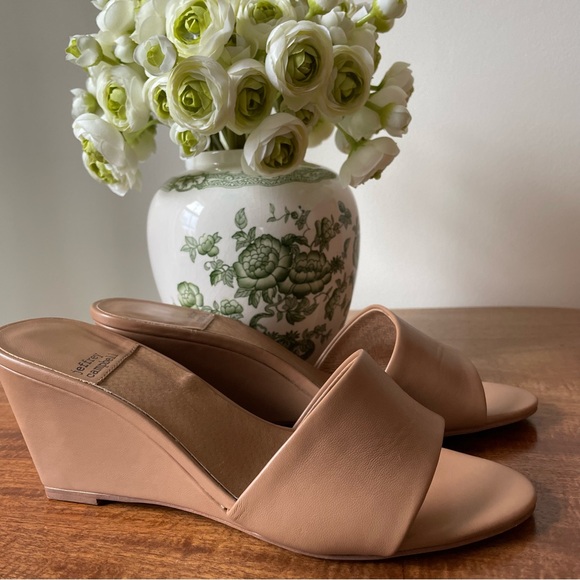 Jeffrey Campbell Tan Wedge Sandals - Picture 2 of 8